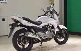 SUZUKI GSR250 2026