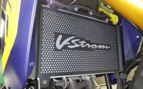 SUZUKI Vストローム800DE 2024 EM1BA
