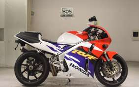 HONDA RVF400 2018 NC35