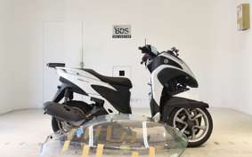 YAMAHA TRICITY 125 SE82J