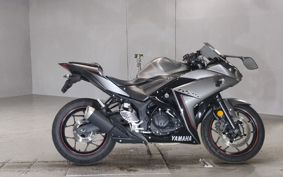 YAMAHA YZF-R25 RG10J