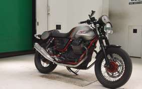 MOTO GUZZI V7 RACER 2 2018