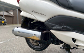 HONDA FORZA MF08