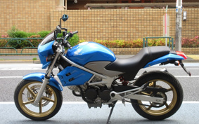 HONDA VTR 250 MC33