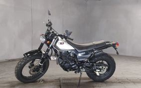 YAMAHA TW225 DG09J