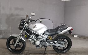 HONDA VTR 250 MC33