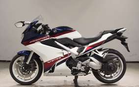 HONDA VFR800F 2019 RC79