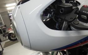 BMW R NINE T RACER 2017