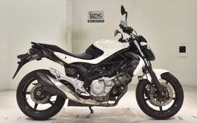 SUZUKI GLADIUS 2013 VK58A