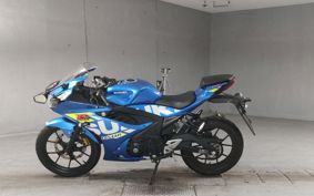 SUZUKI GSX-R125 DL33B