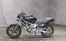 HONDA VTR 250 MC33