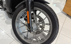 HARLEY RH975S NIGHT STAR 2023 ZF1