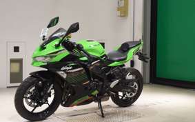 KAWASAKI ZX-25R ZX250E