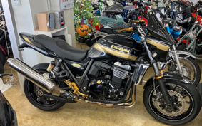 KAWASAKI ZRX1200 DAEG 2017 ZRT20D