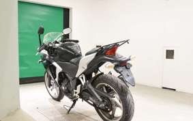 HONDA CBR250R GEN 3 2015 MC41