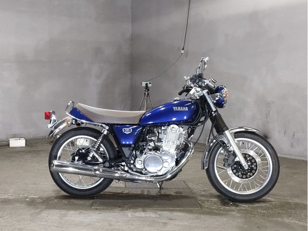 Фото Yamaha SR400 2021 с японского аукциона