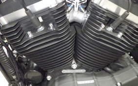 HARLEY XL883N 2015
