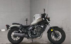 HONDA REBEL MC49