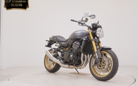 KAWASAKI Z900RS SE 2025 ZR900K