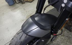TRIUMPH TRIDENT 600 2023