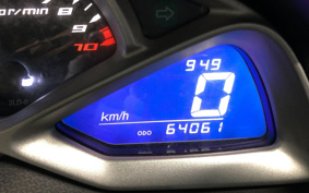 YAMAHA MAJESTYS SG28J