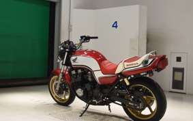 HONDA CB750 GEN 2 2005