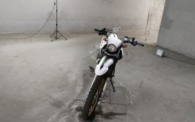 YAMAHA SEROW 250 DG31J
