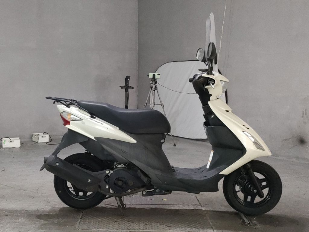 Фото Suzuki ADDRESS V125 с японского аукциона