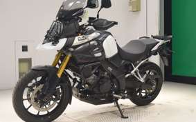 SUZUKI Vｽﾄﾛｰﾑ1000A 2015 VU51A