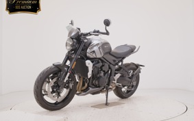TRIUMPH TRIDENT 660 2021