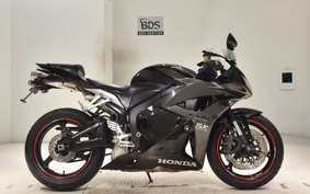 HONDA CBR600RR GEN 3 2018 PC40