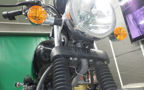YAMAHA YB125SP