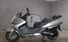 HONDA SILVER WING 400 2006 NF01