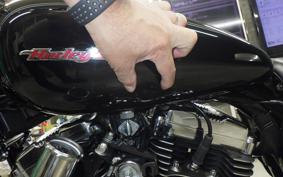 HARLEY XL1200C 2006