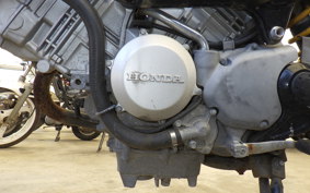 HONDA VTR 250 MC33