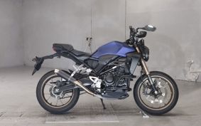 HONDA CB250R MC52
