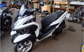 YAMAHA TRICITY 125 SE82J