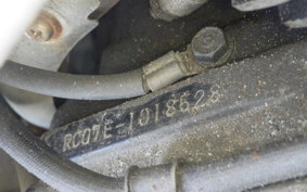 HONDA VF750F 1983 RC15