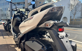 YAMAHA MAJESTYS SG52J