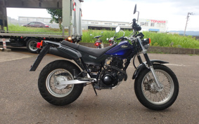 YAMAHA TW125 DE05