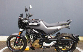 HUSQVARNA SVARTPILEN4 2021