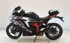 KAWASAKI ZX-25R ZX250E