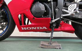 HONDA CBR600RR 2021 PC40