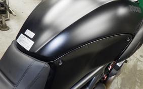 DUCATI DIAVEL DARK 2015