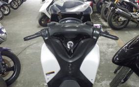 YAMAHA TRICITY 125 SE82J
