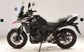 SUZUKI Vｽﾄﾛｰﾑ250A