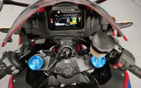 HONDA CBR600RR PC40
