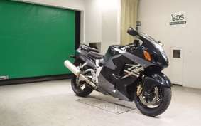 SUZUKI GSX-1300R HAYABUSA 2003