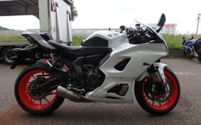 YAMAHA YZF-R7 2023 RM39J