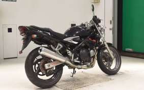 SUZUKI BANDIT 250 VZ GJ77A